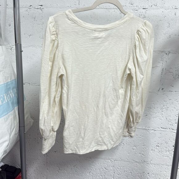 Nation LTD Cream Fitted Long Sleeve Blouse - Like New - Size Small Cuffed - Picture 5 of 5